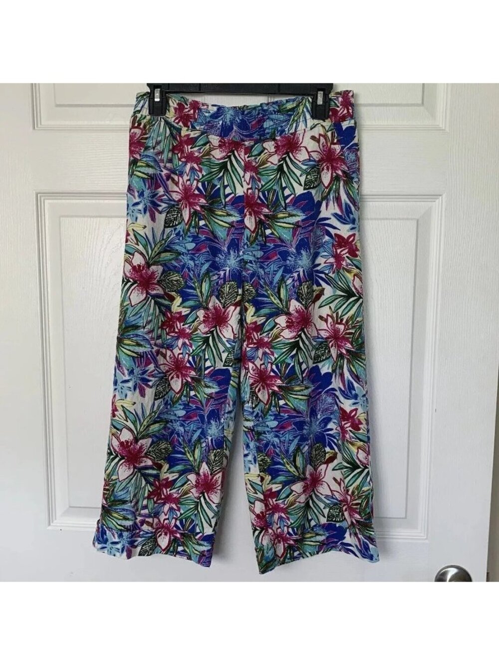 Caribbean Joe Capri Pants Size Small Colorful Floral Tropical Crop Beach